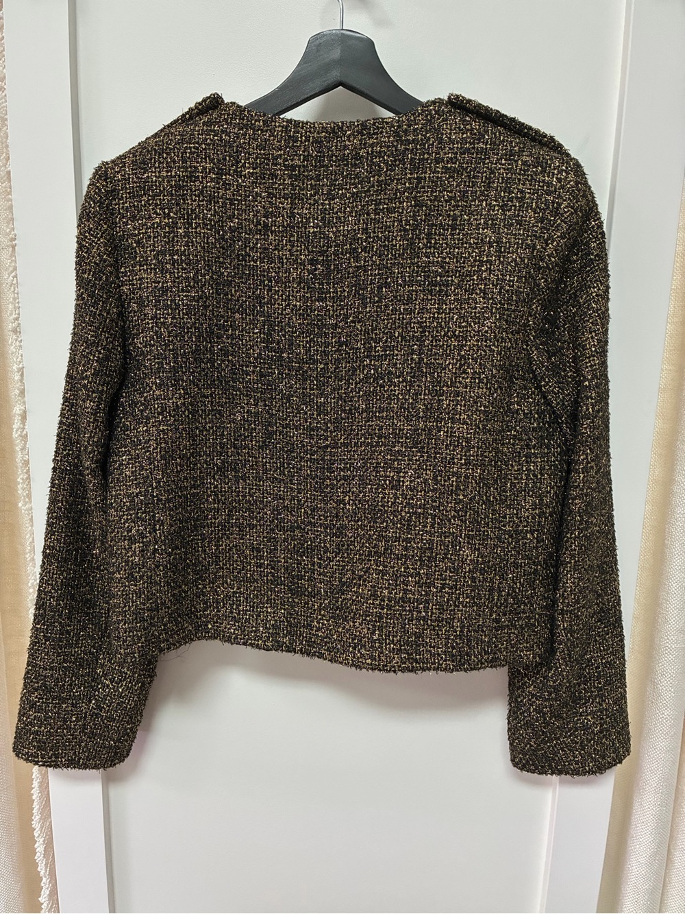 Reiss NWT Textured Tweed Lady Jacket with Silver Buttons - Picture 2 of 6